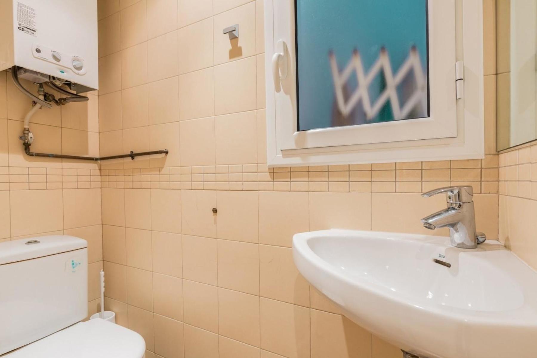 Apartment Fuer 3 Personen Ca 50 Qm In Barcelona-eixample, Costa Brava Costa Del Maresme Barcelona